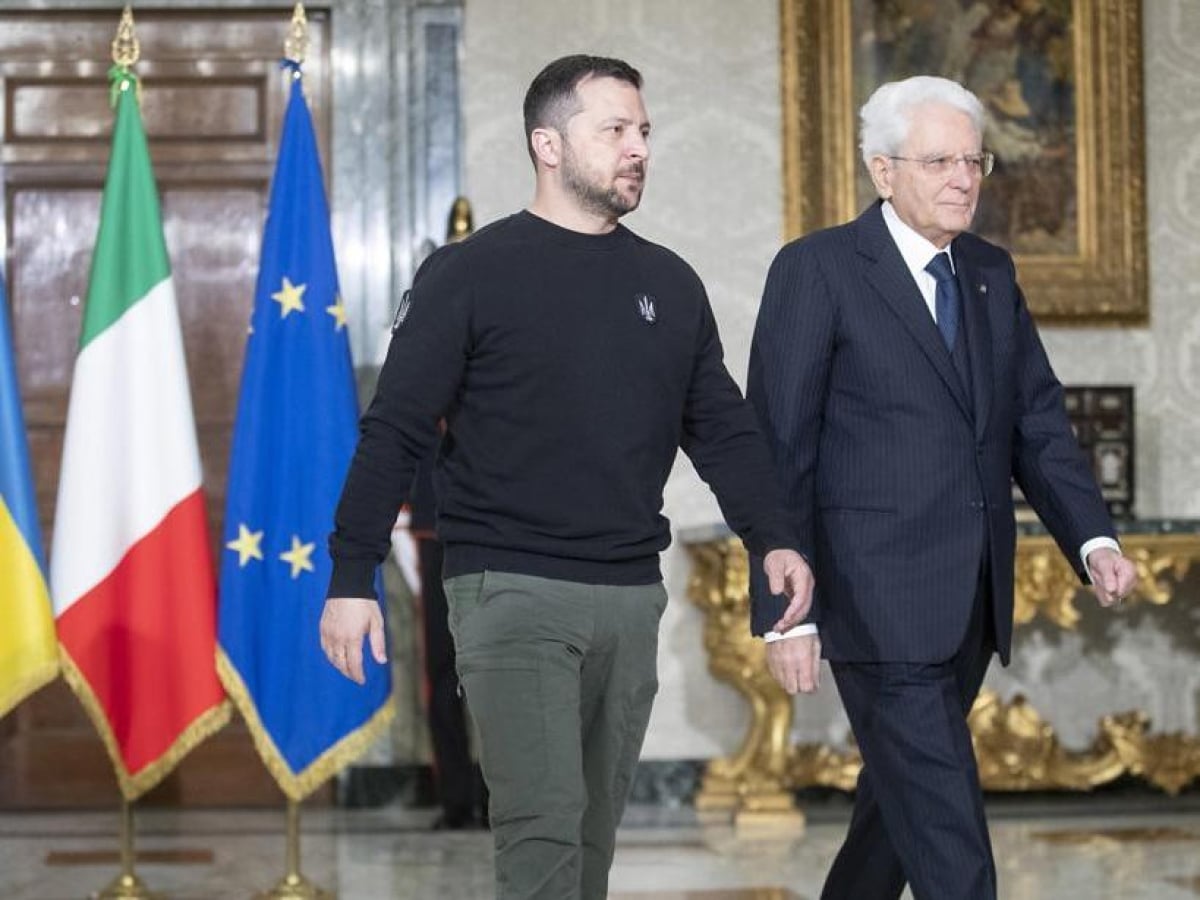 Mattarella a Zelensky al Quirinale: “Italia al fianco dell’Ucraina”